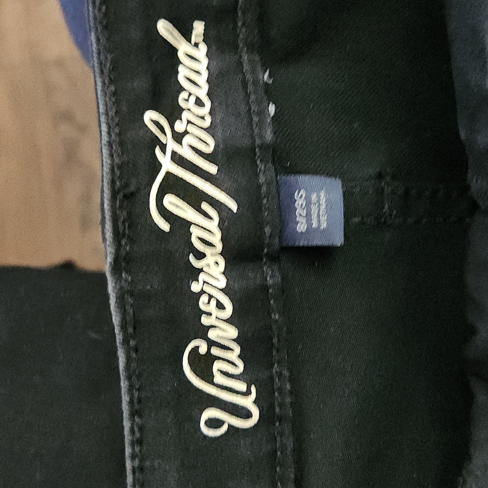 Universal Thread Jean's - Picture 7 of 8